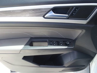 2023 Volkswagen Atlas Cross Sport 2.0T SE