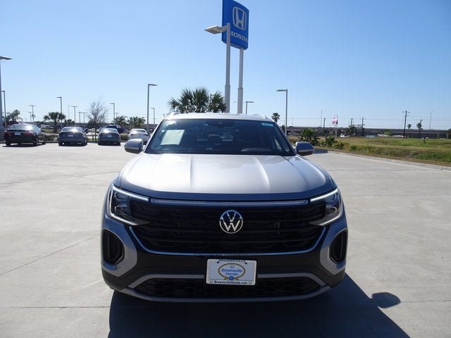 2025 Volkswagen Atlas Cross Sport 2.0T SE