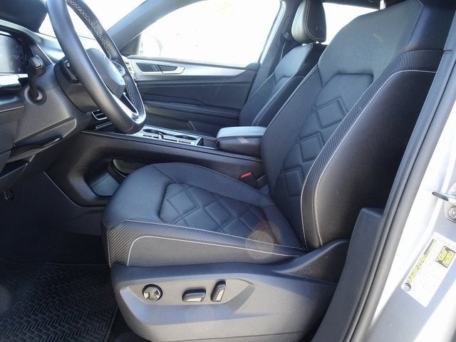 2025 Volkswagen Atlas Cross Sport 2.0T SE