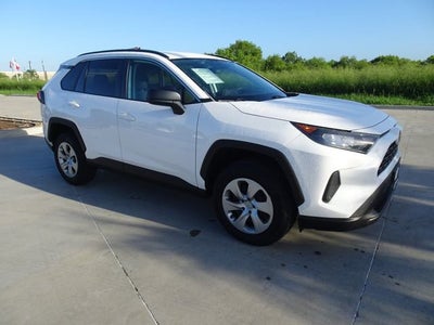 2020 Toyota RAV4 LE