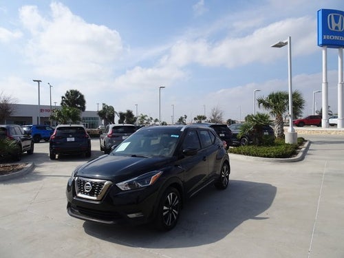 2019 Nissan Kicks SR