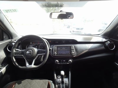 2019 Nissan Kicks SR