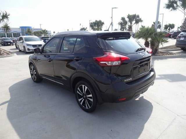 2019 Nissan Kicks SR