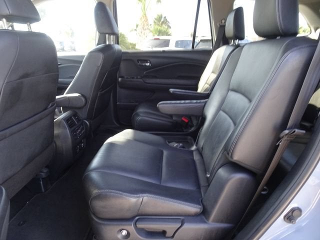 2022 Honda Pilot Touring 7-Passenger