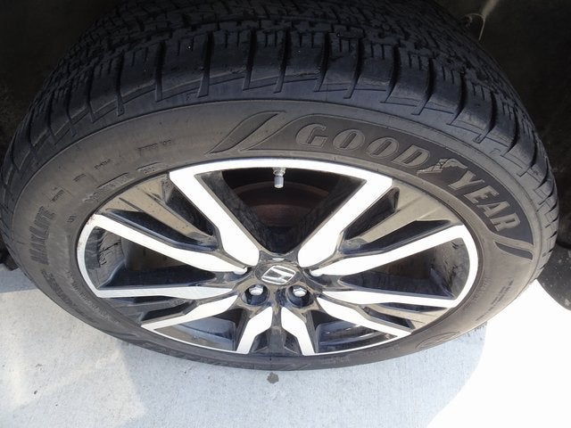 2019 Honda Pilot Touring 8-Passenger