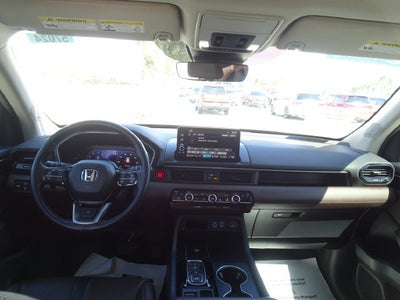 2023 Honda Pilot Elite