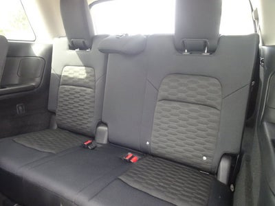 2024 Nissan Pathfinder S
