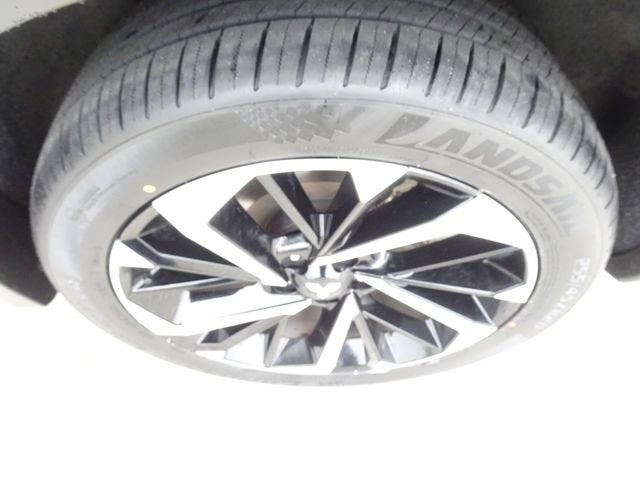 2024 Mitsubishi Outlander Base