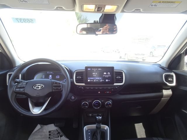 2024 Hyundai Venue SEL