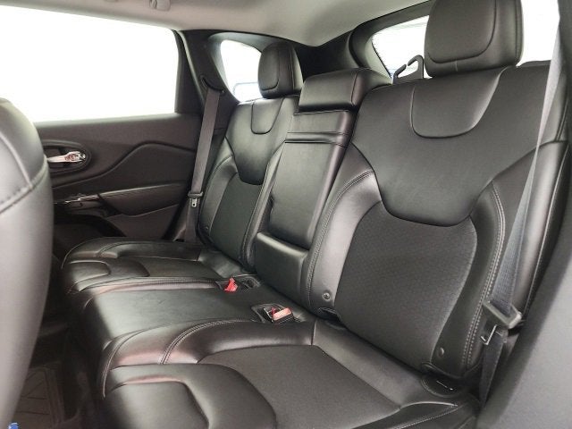 2019 Jeep Cherokee Altitude