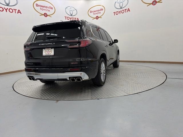 2025 GMC Acadia FWD Denali