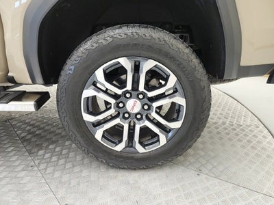 2024 GMC Canyon 4WD AT4