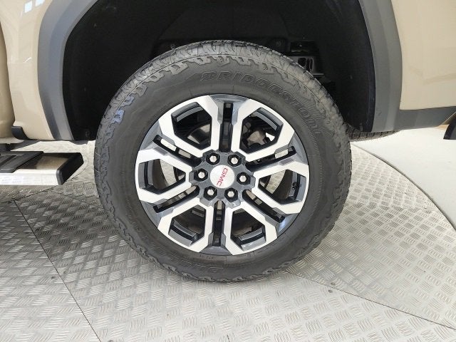 2024 GMC Canyon 4WD AT4