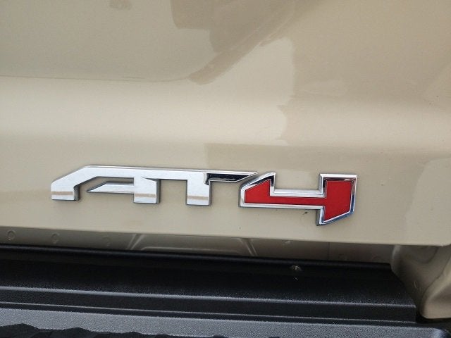 2024 GMC Canyon 4WD AT4