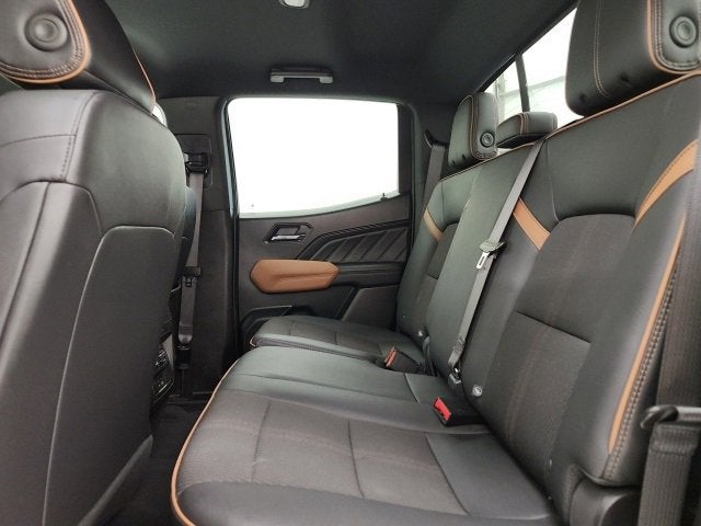 2024 GMC Canyon 4WD AT4