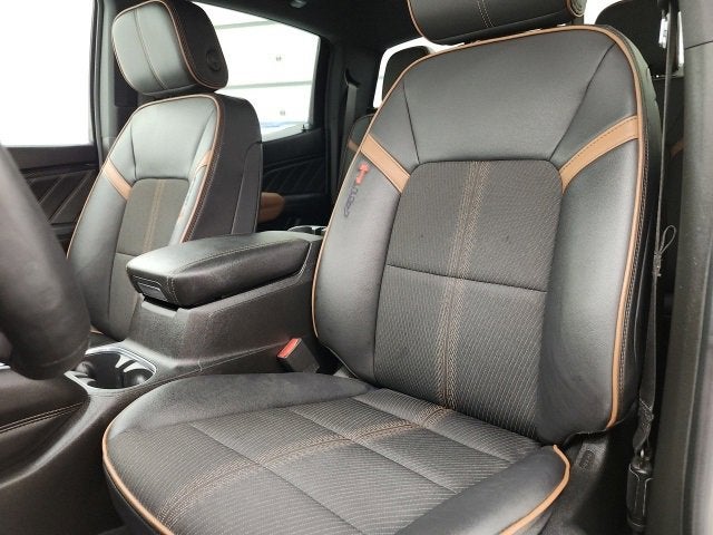 2024 GMC Canyon 4WD AT4