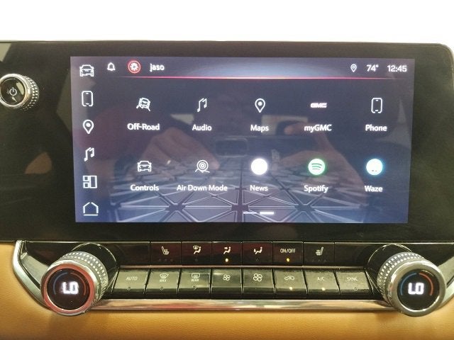 2024 GMC Canyon 4WD AT4