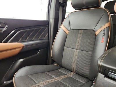 2024 GMC Canyon 4WD AT4