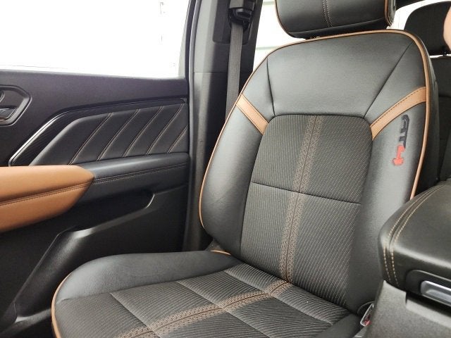 2024 GMC Canyon 4WD AT4