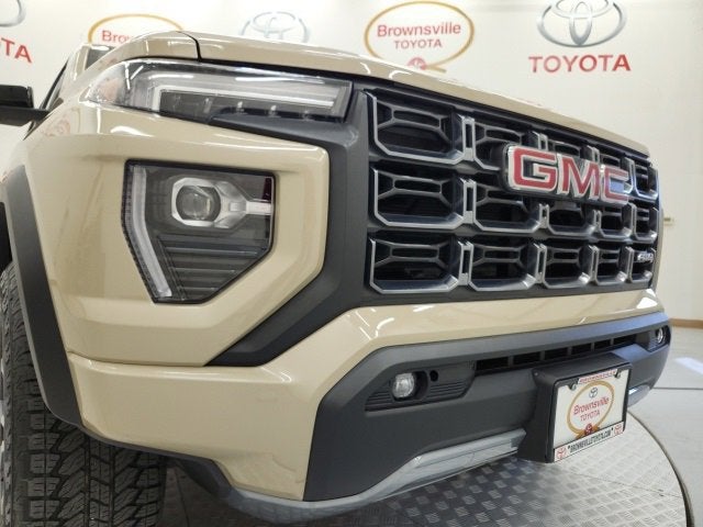 2024 GMC Canyon 4WD AT4