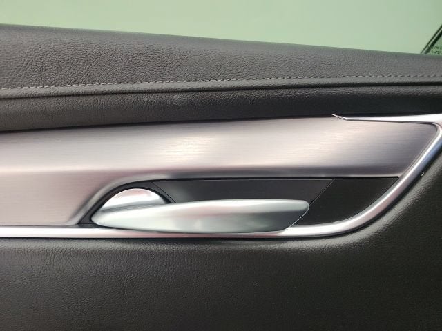 2024 Cadillac XT5 FWD Luxury