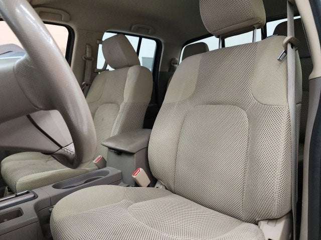 2017 Nissan Frontier SV V6