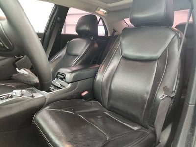 2022 Chrysler 300 Touring L