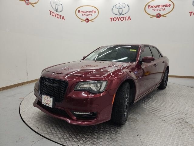 2022 Chrysler 300 Touring L