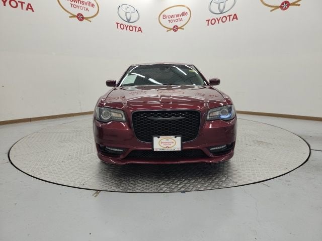 2022 Chrysler 300 Touring L