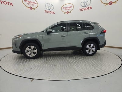 2022 Toyota RAV4 XLE