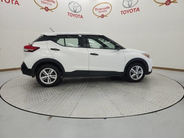 2020 Nissan Kicks S