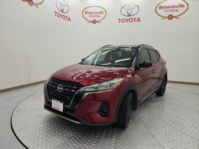 2023 Nissan Kicks SR