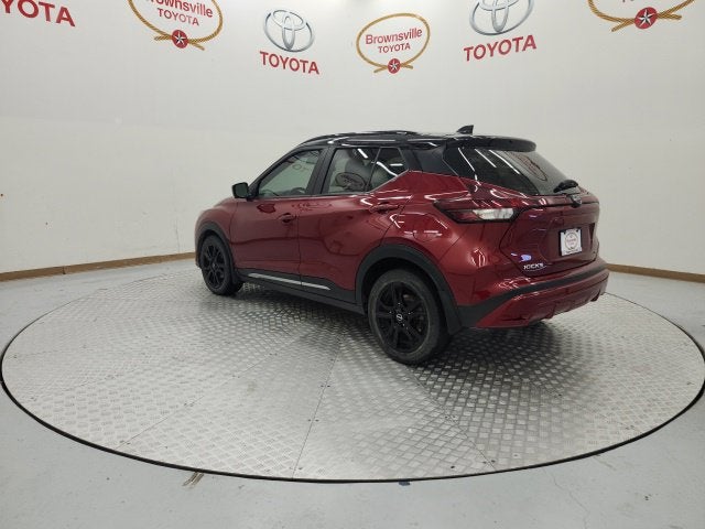 2023 Nissan Kicks SR