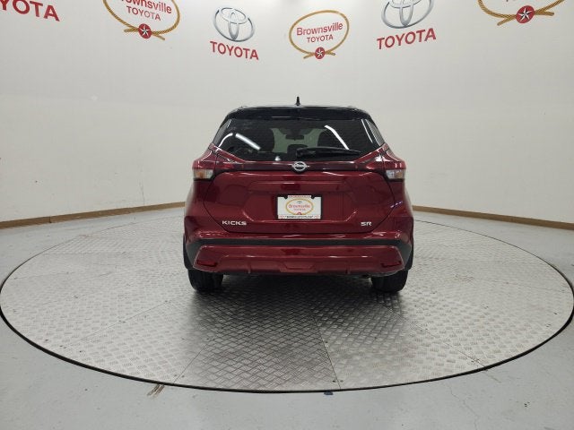 2023 Nissan Kicks SR