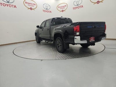 2022 Toyota Tacoma 2WD SR5
