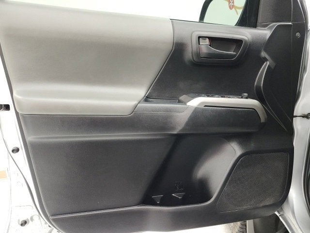 2022 Toyota Tacoma 2WD SR5