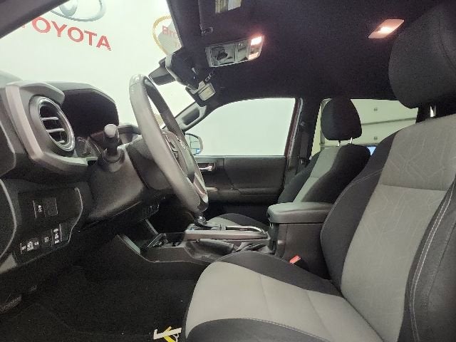 2022 Toyota Tacoma 4WD TRD Off Road