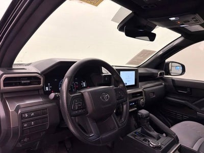 2025 Toyota Tacoma 4WD SR5