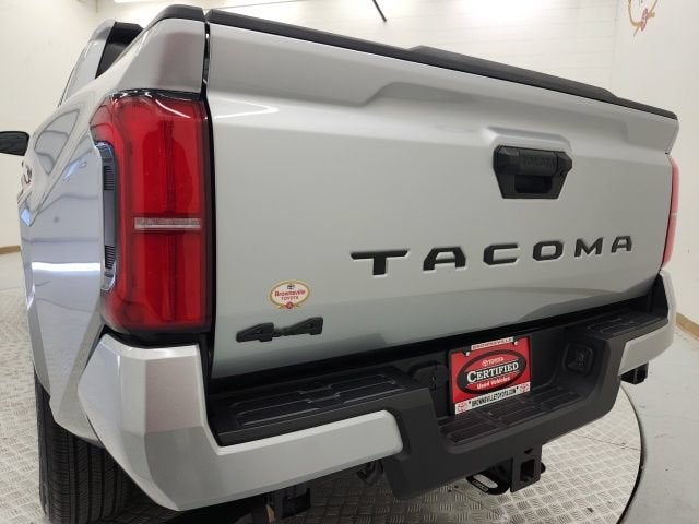 2026 Toyota Tacoma 4WD SR5