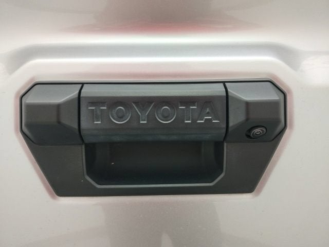 2026 Toyota Tacoma 4WD SR5