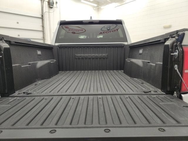 2026 Toyota Tacoma 4WD SR5