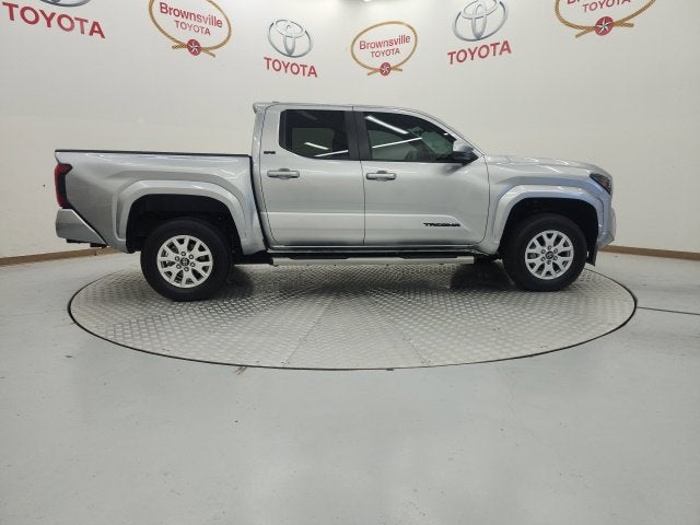 2025 Toyota Tacoma 4WD SR5