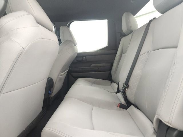 2025 Toyota Tacoma 4WD SR5