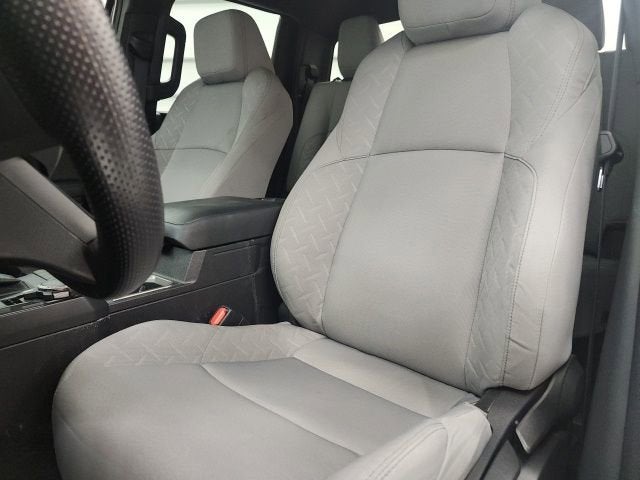 2025 Toyota Tacoma 4WD SR5