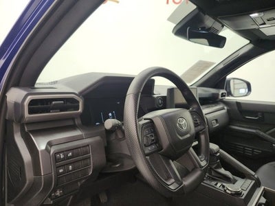 2025 Toyota Tacoma 4WD SR5