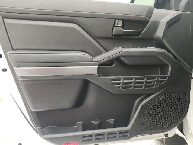 2024 Toyota Tacoma 2WD SR5