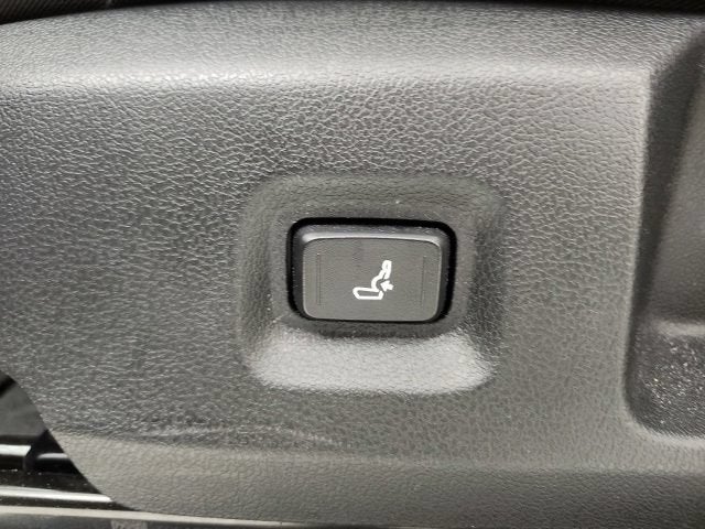 2025 Toyota Tacoma 2WD SR