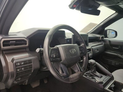 2024 Toyota Tacoma 4WD SR5