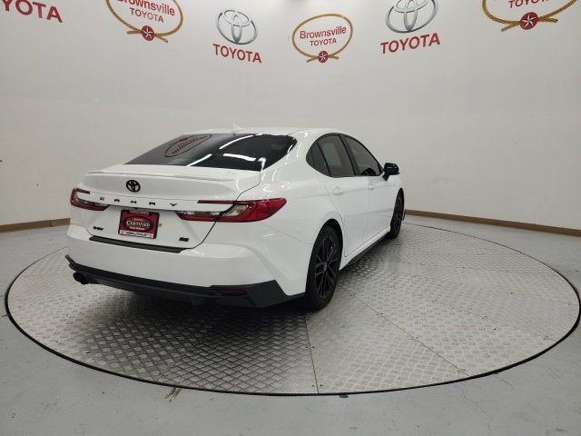 2025 Toyota Camry SE