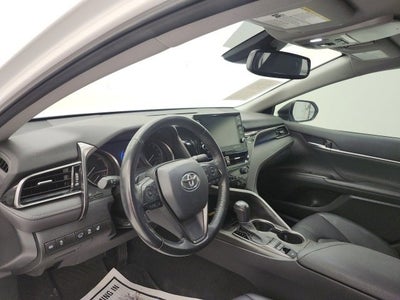 2022 Toyota Camry Hybrid XSE